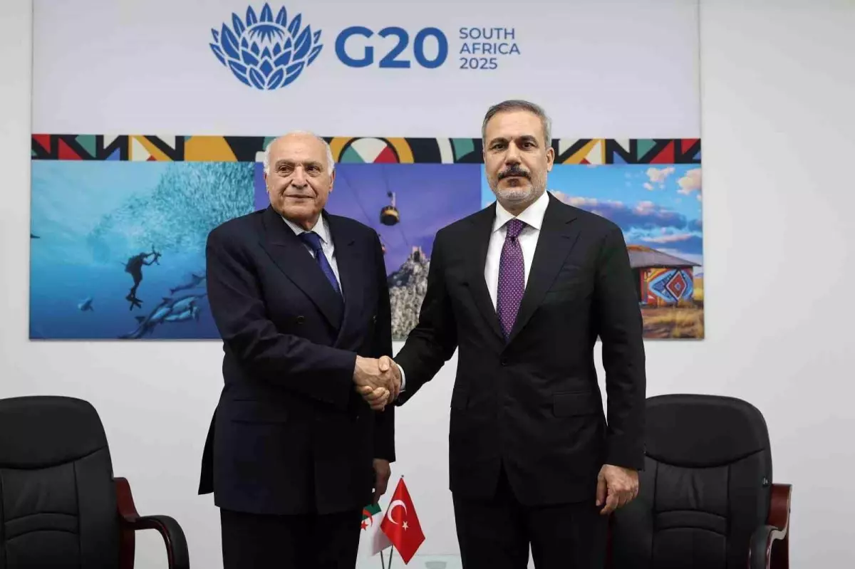 Fidan ve Attaf G20’de Bir Araya Geldi