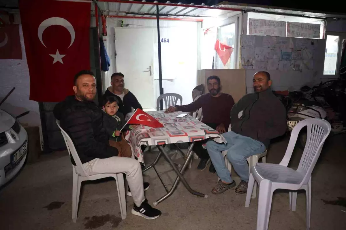 Konteyner Kentte Polis Kutlaması